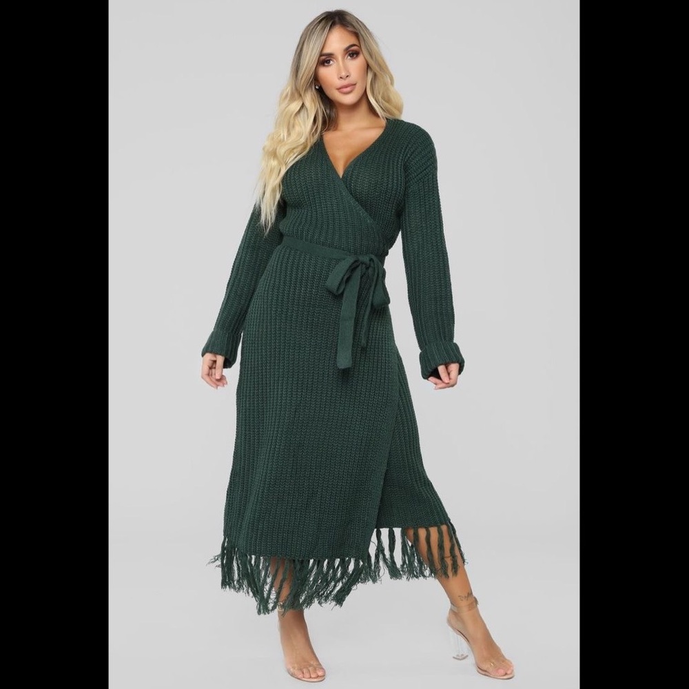 Fashion Nova - Wrap Me Up Dress